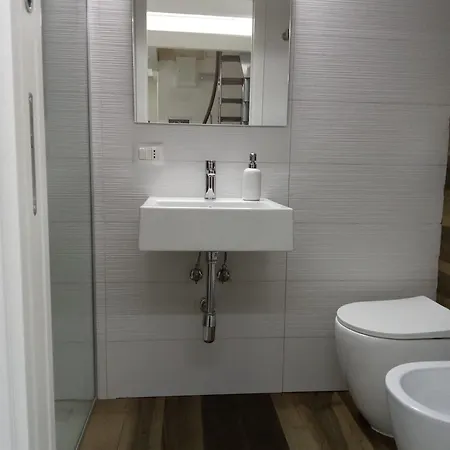 Corte Di Lorenzo A Vecchia Bed & Breakfast 4*