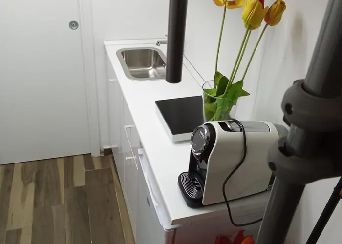 Corte Di Lorenzo A Vecchia 4* Bari